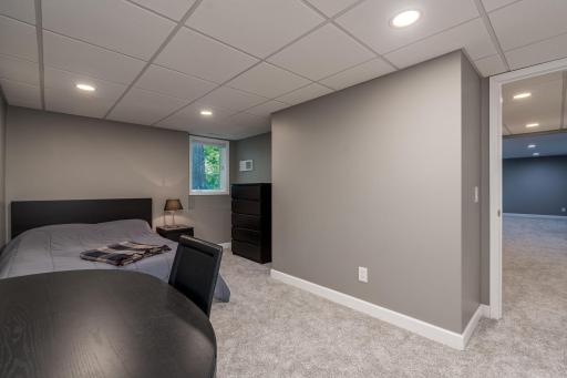 50-web-or-mls-317-meadow-woods-dr.jpg