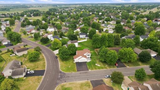 500 Maple Knoll Way NW, Saint Michael, MN 55376