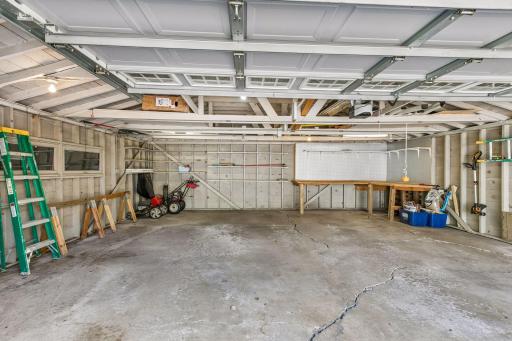 1020 Hoyt Avenue W, Saint Paul, MN 55117