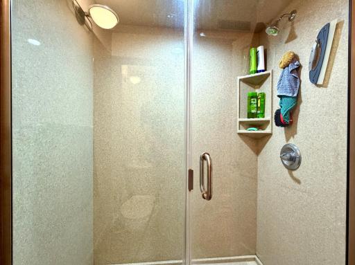 Full Bath.jpeg