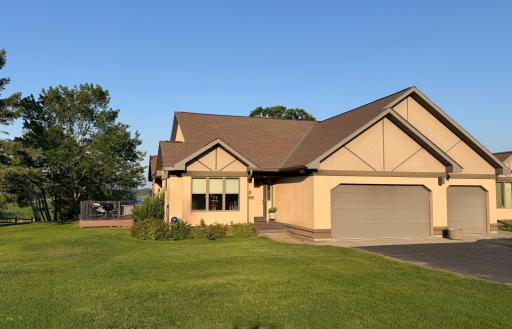 Photo for 511 Irving Beach Drive SW, Bemidji, MN 56601 - listing #7127364 511 Irving Beach Drive SW, Bemidji, MN 56601