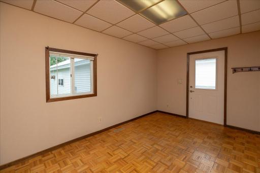 105 4th St NW, Kasson, MN 55944