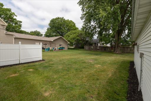 105 4th St NW, Kasson, MN 55944