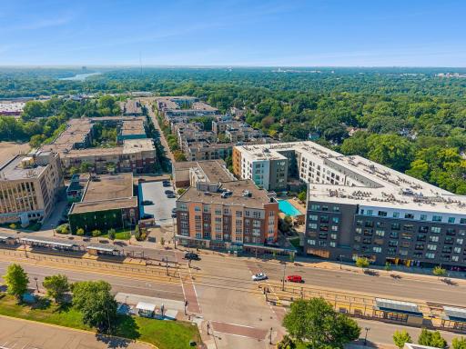 Easy access to Mississippi River trails for hiking and biking.