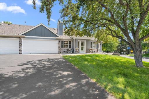Photo for 9961 Tamarack Cove, Woodbury, MN 55125 - listing #7127387 9961 Tamarack Cove, Woodbury, MN 55125