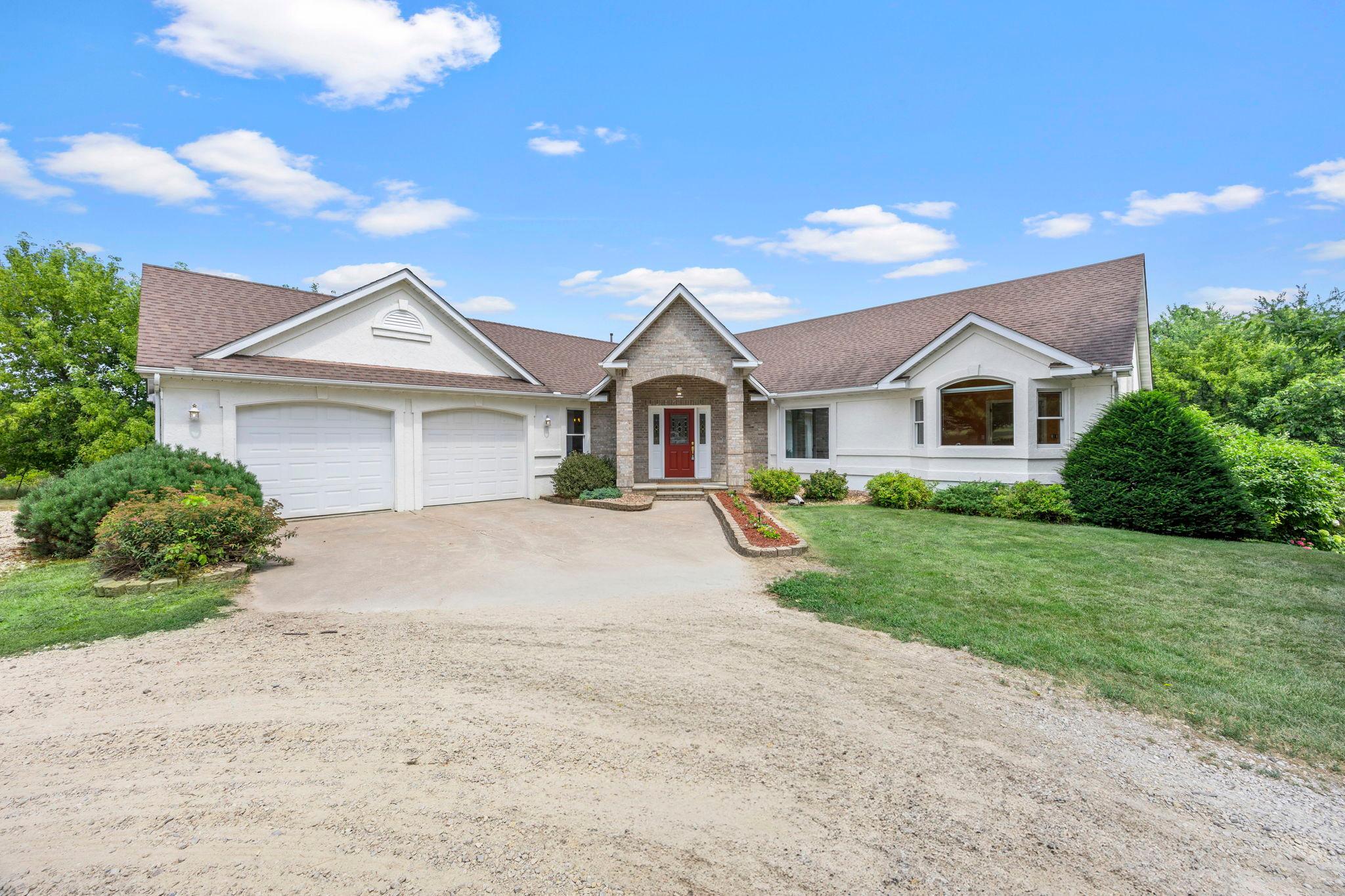 5-web-or-mls-N6690 870th St-124 (2).jpg