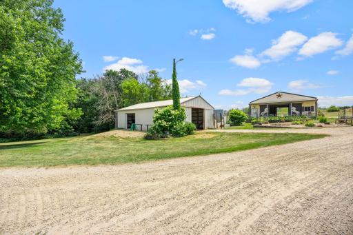 149-web-or-mls-N6690 870th St-209.jpg