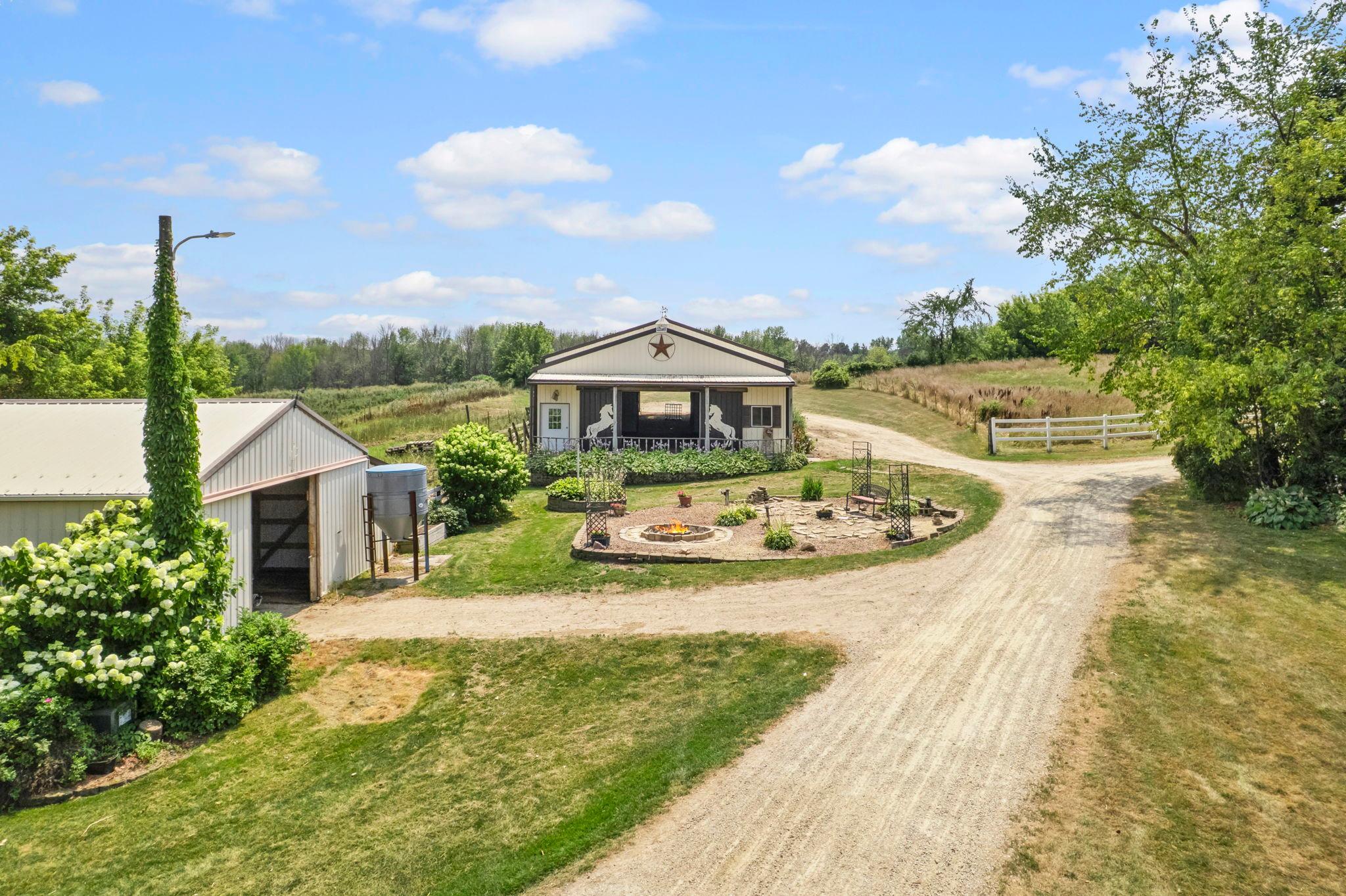 159-web-or-mls-N6690 870th St-250.jpg