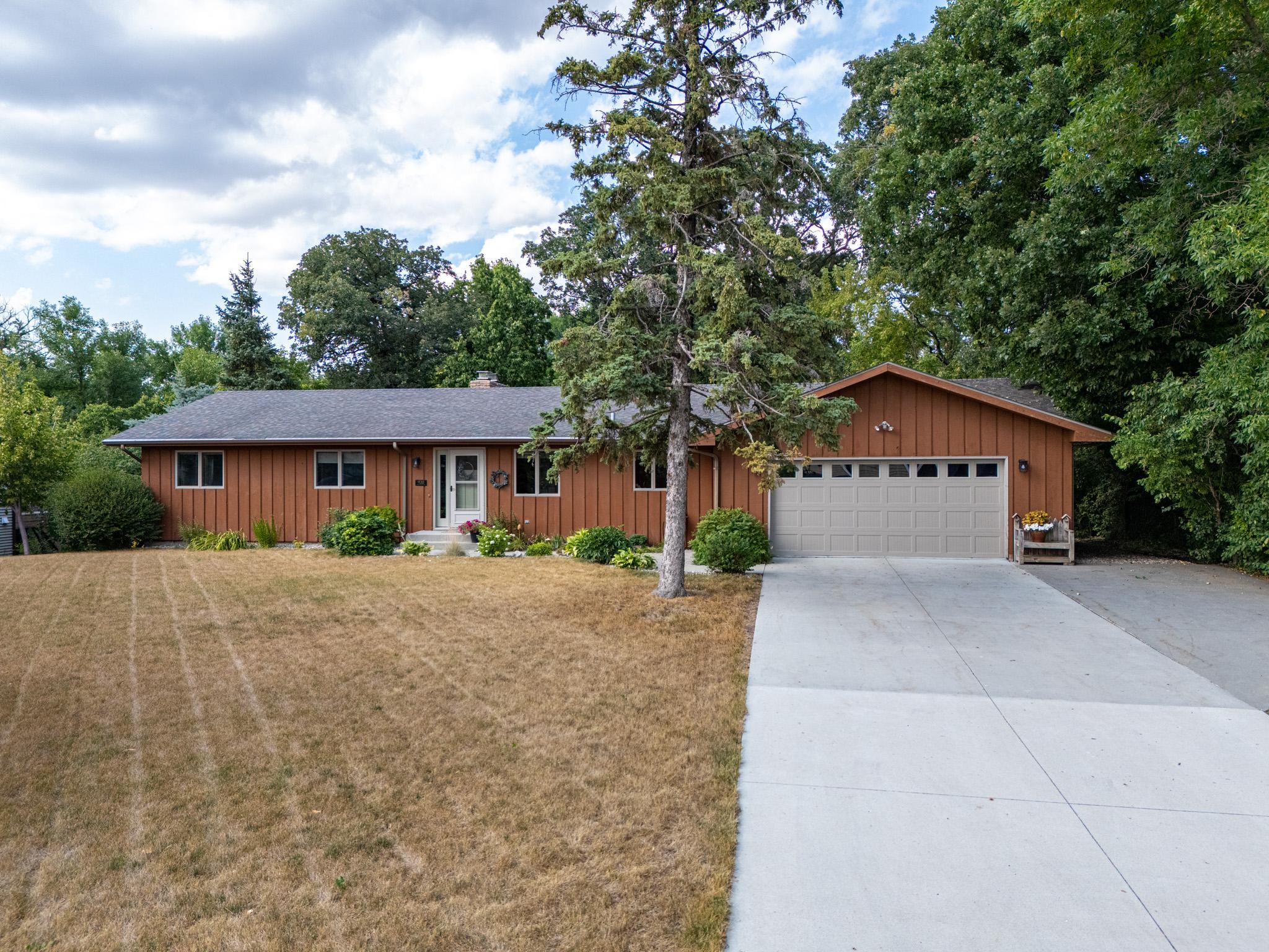 920 Groveland Avenue, Crookston, MN 56716