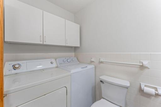 Dual Level Laundry (main level)