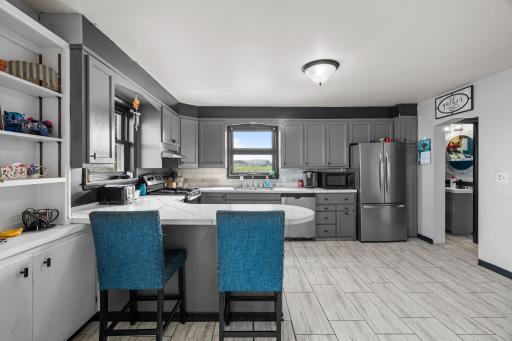 Eat-in kitchen