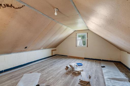 Bonus room