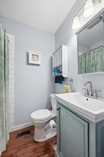 13-1426 Pascal St [3302744]- 013.jpg