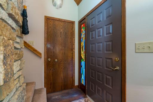 314 Meadow Woods Drive, Mankato, MN 56001
