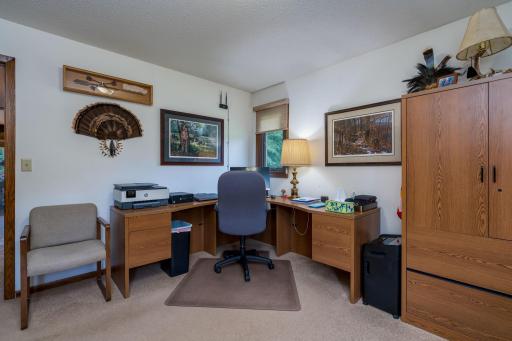 314 Meadow Woods Drive, Mankato, MN 56001