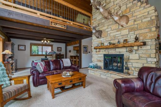 314 Meadow Woods Drive, Mankato, MN 56001