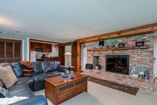 314 Meadow Woods Drive, Mankato, MN 56001