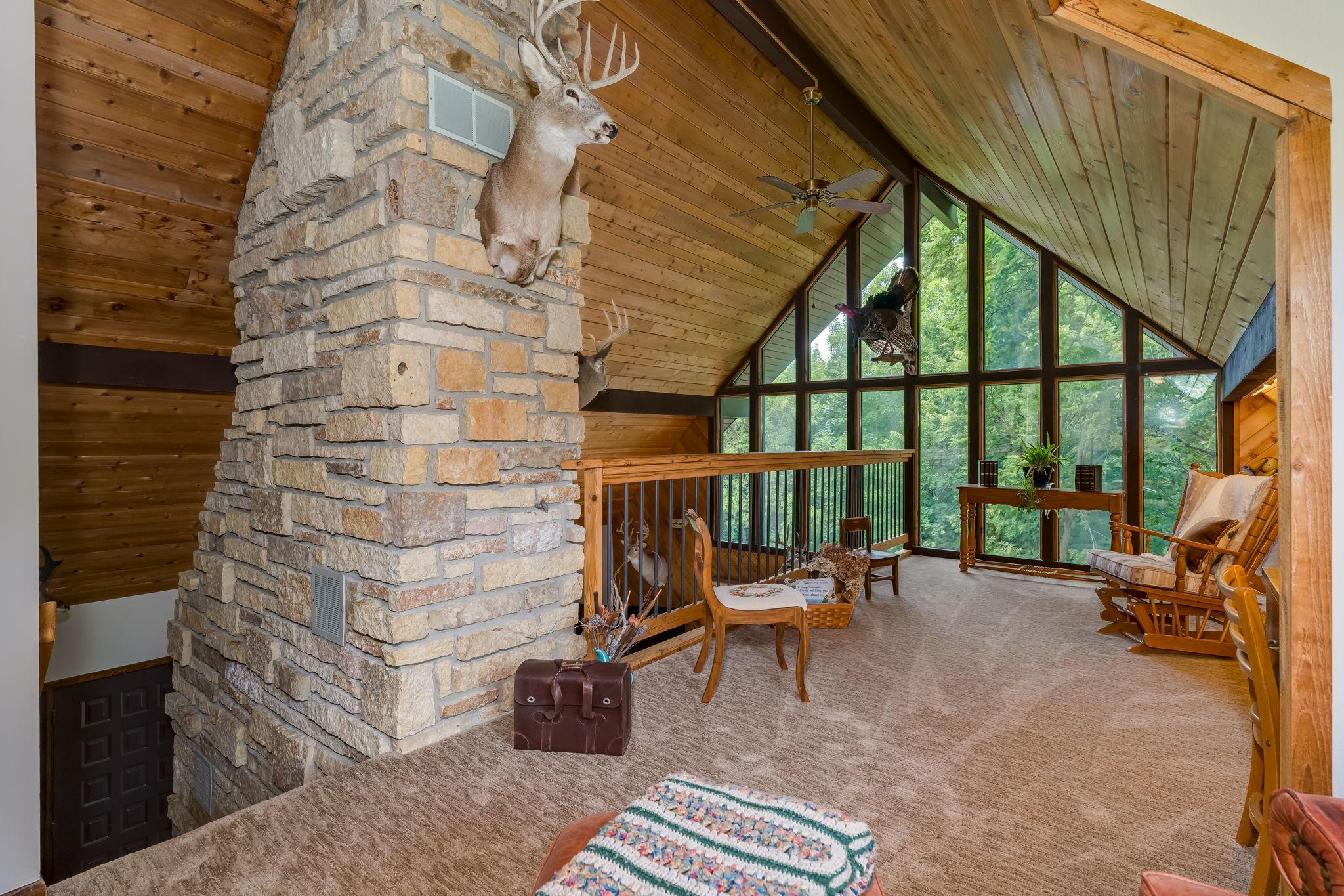 27-web-or-mls-314-meadow-woods-dr.jpg