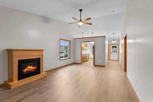 13-web-or-mls-8488 Powers Pl -114.jpg