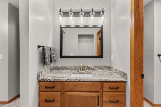 39-web-or-mls-8488 Powers Pl -189.jpg