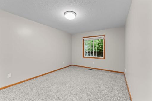 35-web-or-mls-8488 Powers Pl -169.jpg