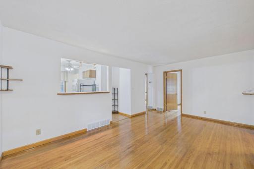 3-web-or-mls-CAM06272G6-PR0113-STILL002.jpg