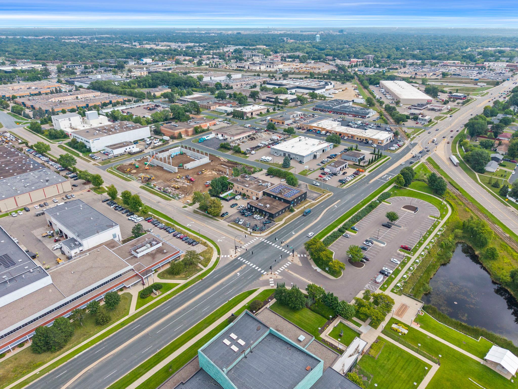 133-web-or-mls-1620 W 98th St-585.jpg
