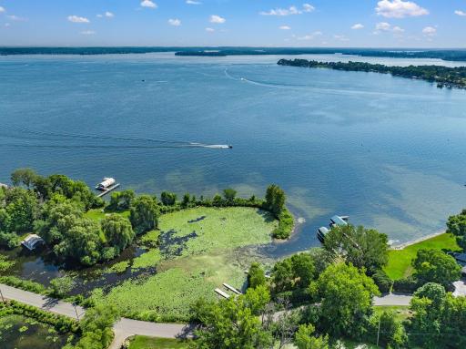 Lakefront provides easy access to Lake Minnetonka via Browns Bay.