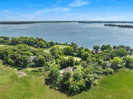 Lakefront provides easy access to Lake Minnetonka via Browns Bay.