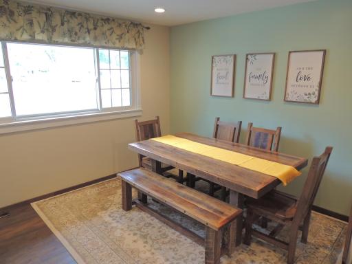Dining Room 10X12
