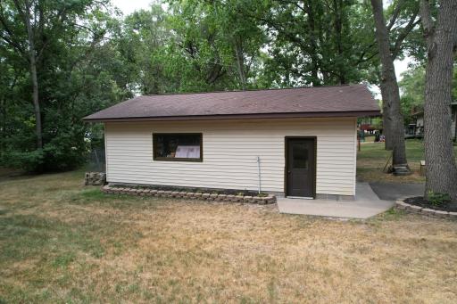 Detached Garage 22X32