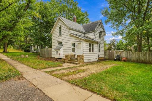 536 E Maple Street, River Falls, WI 54022