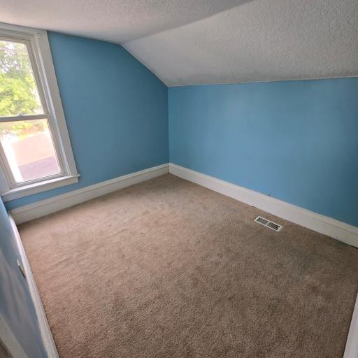 Upper level bedroom 2.
