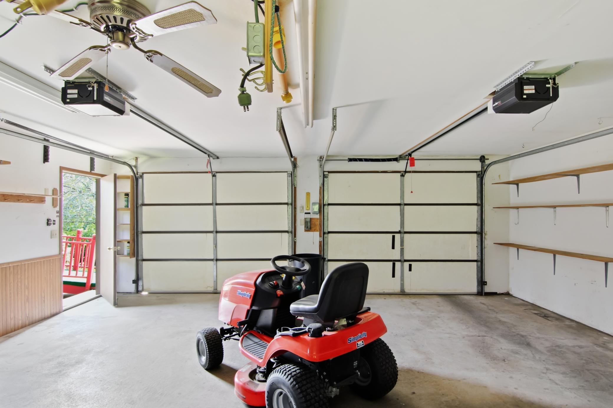 17-Garage-1-jpg.jpg
