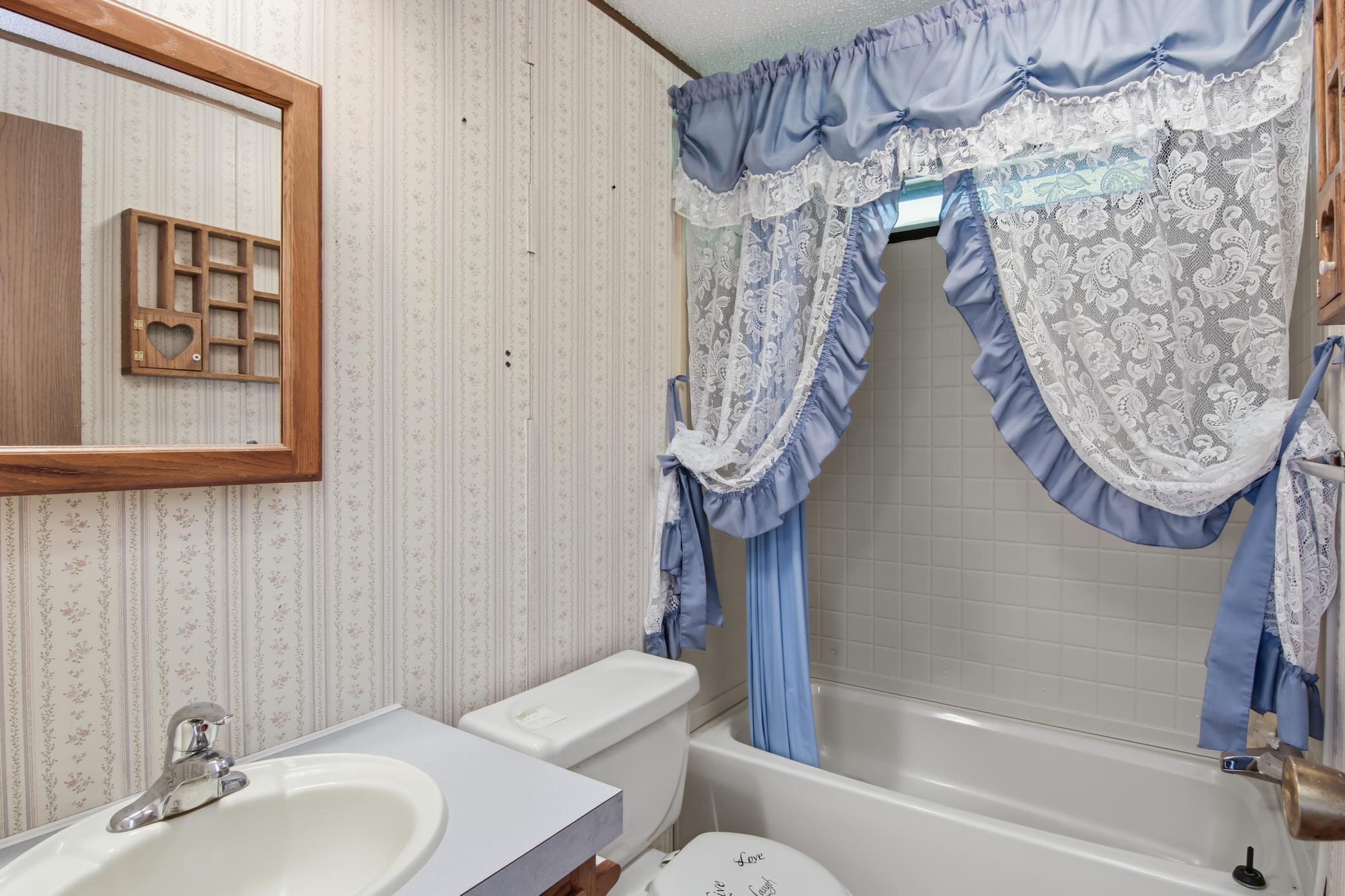 12B-Bathroom-1-jpg.jpg
