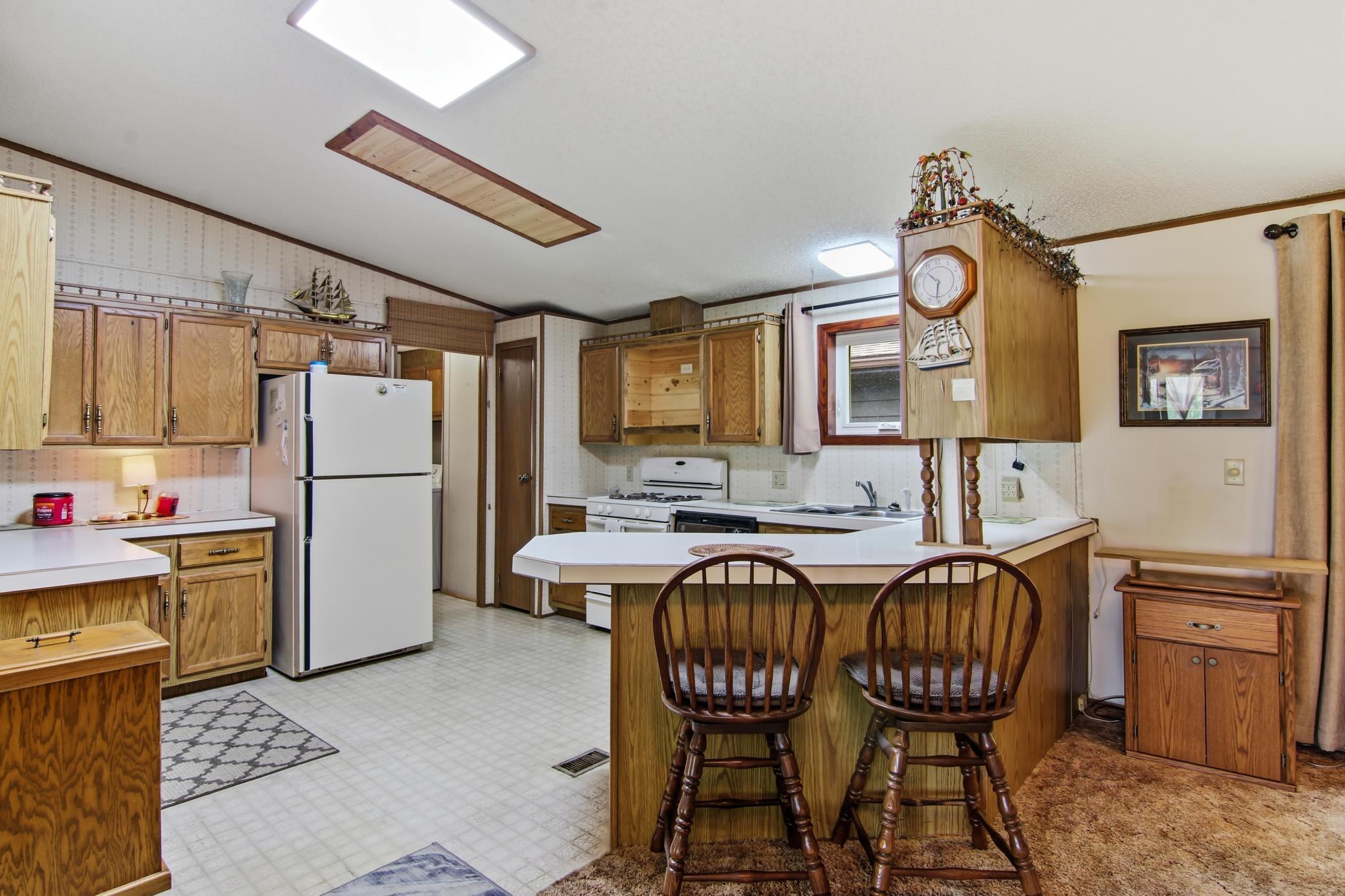 03-Kitchen-3-jpg.jpg