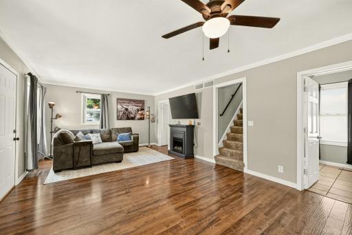 103 4th St SW, Stewartville, MN 55976