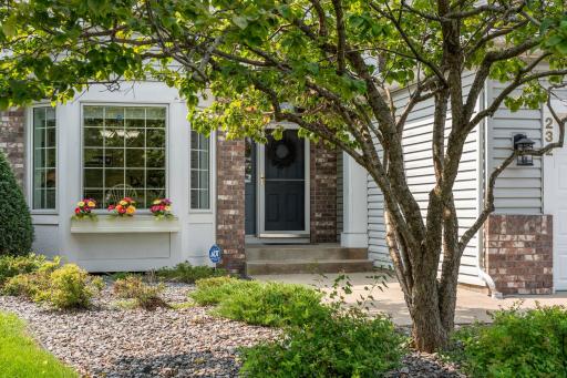 5-web-or-mls-232-wildflower-ct.jpg