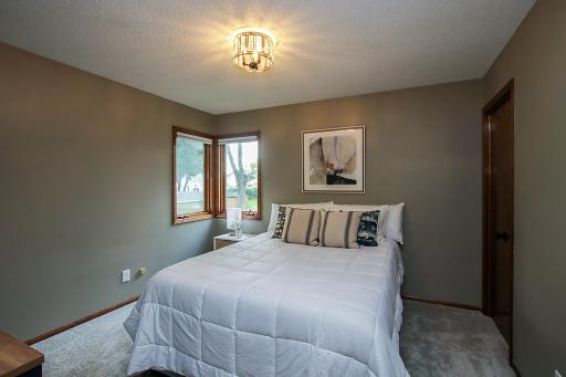 210 Interwood Drive, Glencoe, MN 55336