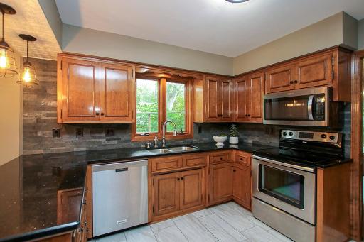 210 Interwood Drive, Glencoe, MN 55336