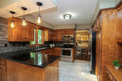 210 Interwood Drive, Glencoe, MN 55336