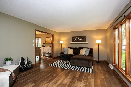 210 Interwood Drive, Glencoe, MN 55336