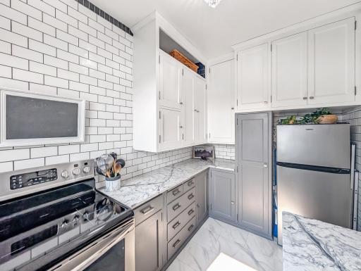 Plenty of cabinet space!