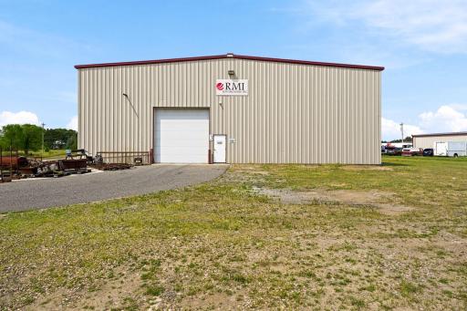 16658 11th St NE MLS-6.jpg