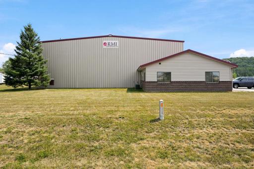 16658 11th St NE MLS-12.jpg