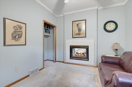 1900 Victoria Road S, J, Mendota Heights, MN 55118