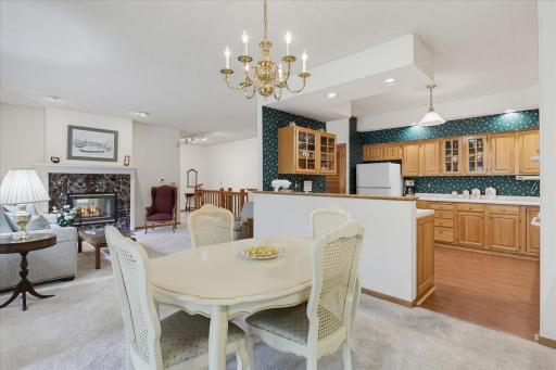 1900 Victoria Road S, J, Mendota Heights, MN 55118