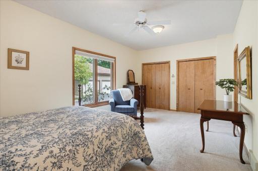 1900 Victoria Road S, J, Mendota Heights, MN 55118