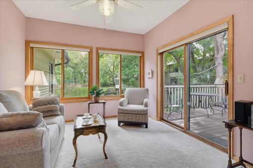 1900 Victoria Road S, J, Mendota Heights, MN 55118