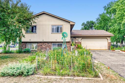 1501 131st Lane NE, Blaine, MN 55449